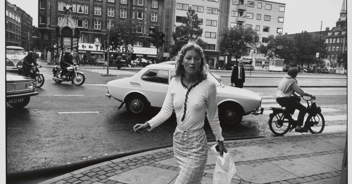 Lessons in the street philosophy of Garry Winogrand | Huck